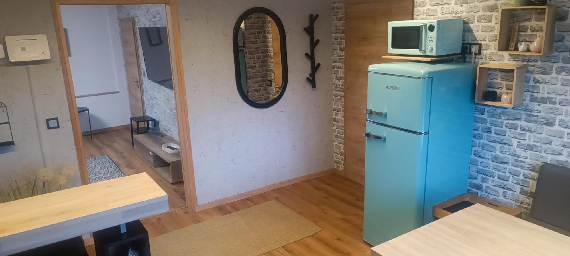 ニーダーヴィーザHaus Mariアパートメント エクステリア 写真